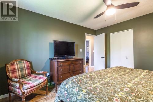 1026 St Matthews Avenue, Burlington, ON - Indoor Photo Showing Bedroom