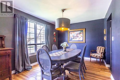 1026 St Matthews Avenue, Burlington, ON - Indoor Photo Showing Dining Room