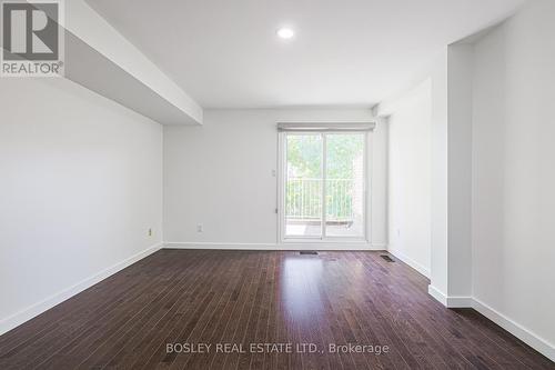 10 - 95 Summerhill Avenue, Toronto, ON - Indoor Photo Showing Other Room