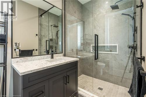 3331 Homestead Drive, Mount Hope, ON - Indoor Photo Showing Bathroom