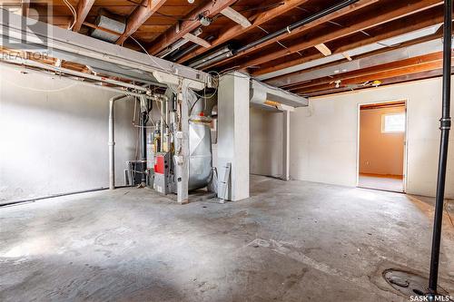 1866 Atkinson Street, Regina, SK - Indoor Photo Showing Basement