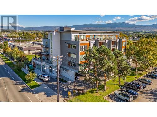 1083 K.L.O. Road Unit# 411, Kelowna, BC - Outdoor With View