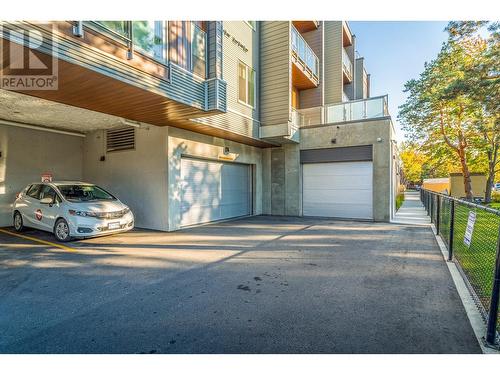 1083 K.L.O. Road Unit# 411, Kelowna, BC - Outdoor