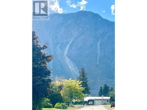 118 Richter Street, Keremeos, BC - Outdoor With View