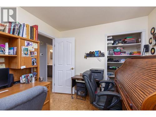 6109 Thwaite Crescent, Peachland, BC - Indoor