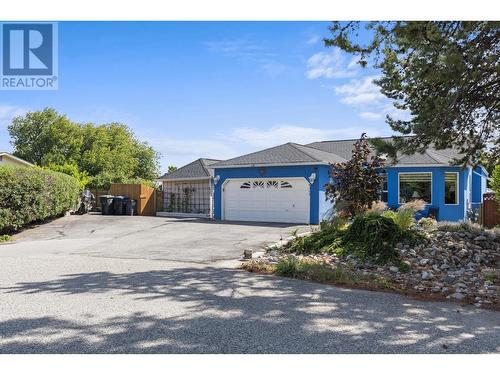 6109 Thwaite Crescent, Peachland, BC - Outdoor