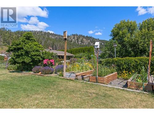 6109 Thwaite Crescent, Peachland, BC - Outdoor