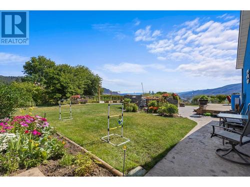 6109 Thwaite Crescent, Peachland, BC - Outdoor With View