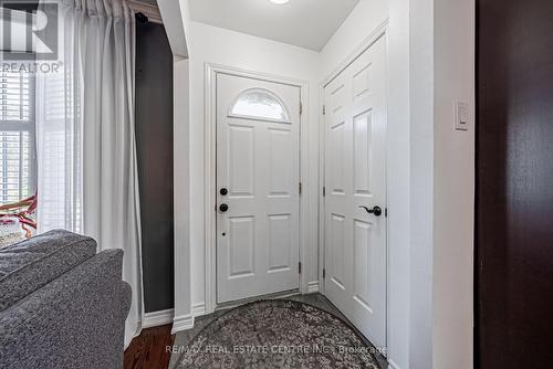 15 Locheed Drive, Hamilton, ON - Indoor Photo Showing Other Room