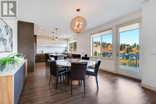 1459 Rocky Point Drive, Kelowna, BC - Indoor Photo Showing Dining Room