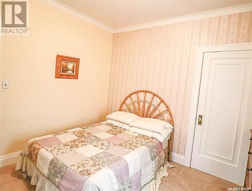 200 1St Street W, Ponteix, SK - Indoor Photo Showing Bedroom