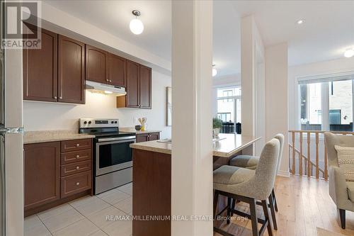 13 Goulston Street, Brampton, ON - Indoor Photo Showing Kitchen