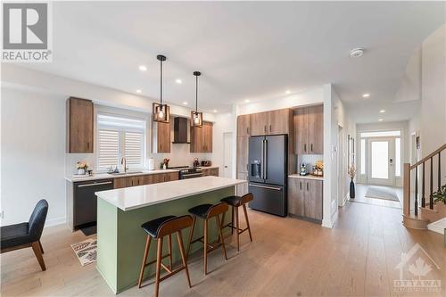 Beautifully designed kitchen - 236 Osterley Way, Ottawa, ON - Indoor Photo Showing Kitchen With Upgraded Kitchen