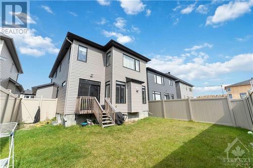 Fully fenced backyard - 236 Osterley Way, Ottawa, ON - Outdoor