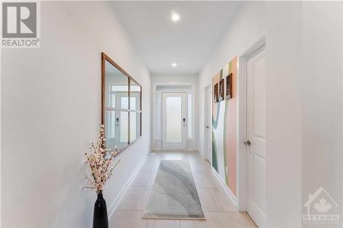 Main entrance hallway - 236 Osterley Way, Ottawa, ON - Indoor Photo Showing Other Room