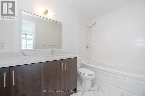 3711 - 2191 Yonge Street, Toronto, ON - Indoor Photo Showing Bathroom