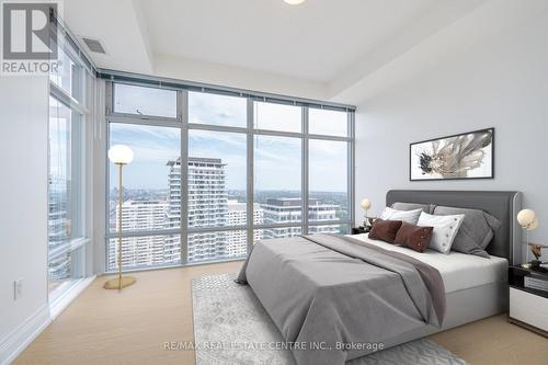 3711 - 2191 Yonge Street, Toronto, ON - Indoor Photo Showing Bedroom