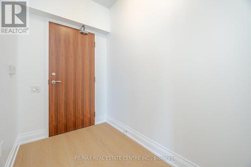 3711 - 2191 Yonge Street, Toronto, ON - Indoor Photo Showing Other Room