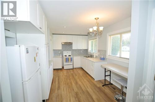 13 Bradley Street, Stittsville, ON - Indoor Photo Showing Kitchen With Double Sink