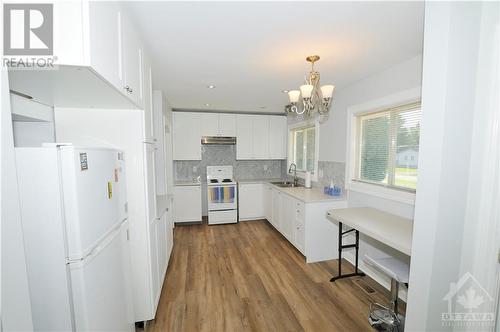 13 Bradley Street, Stittsville, ON - Indoor Photo Showing Kitchen With Double Sink