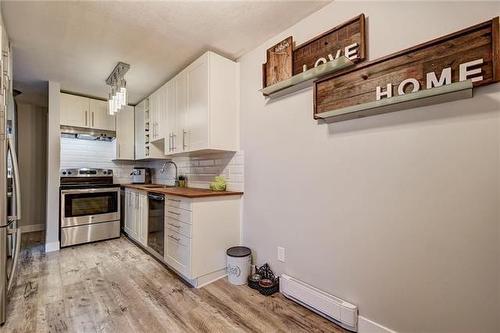 103-4305 Bellevue Drive, Vernon, BC - Indoor Photo Showing Kitchen