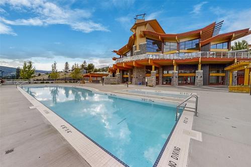 204-3220 Skyview Lane, West Kelowna, BC - Outdoor With In Ground Pool With Deck Patio Veranda