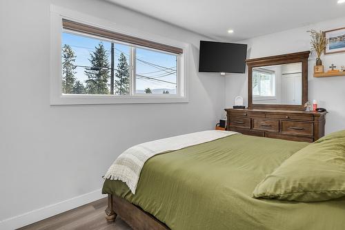 3120 Webber Road, West Kelowna, BC - Indoor Photo Showing Bedroom