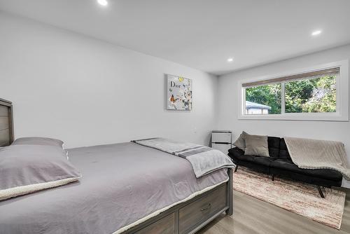 3120 Webber Road, West Kelowna, BC - Indoor Photo Showing Bedroom