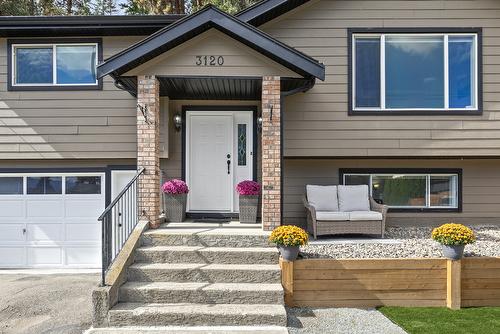 3120 Webber Road, West Kelowna, BC - Outdoor