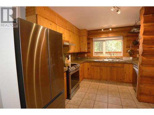 1371 Dogwood Street, Telkwa, BC - Indoor Photo Showing Kitchen With Double Sink