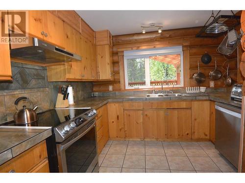 1371 Dogwood Street, Telkwa, BC - Indoor Photo Showing Kitchen With Double Sink