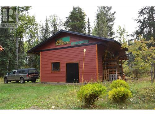 1371 Dogwood Street, Telkwa, BC - Outdoor With Exterior