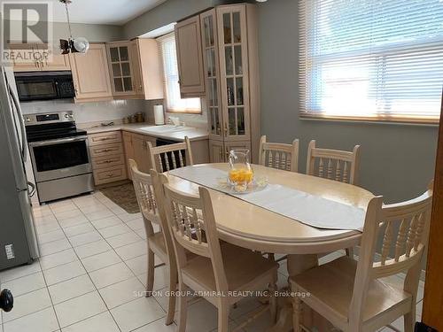 510 Ettridge Court, Mississauga, ON - Indoor Photo Showing Dining Room