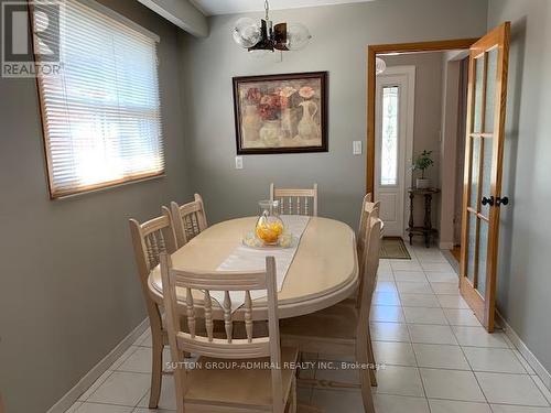 510 Ettridge Court, Mississauga, ON - Indoor Photo Showing Dining Room