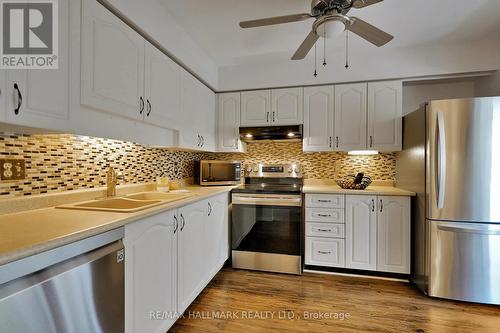 316 - 111 Grew Boulevard, Georgina, ON - Indoor Photo Showing Kitchen With Double Sink