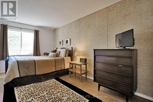 316 - 111 Grew Boulevard, Georgina, ON - Indoor Photo Showing Bedroom