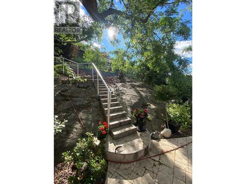 673 Royal View Drive, Kelowna, BC - Outdoor