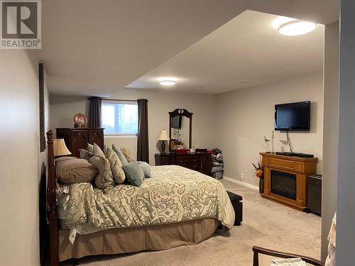 673 Royal View Drive, Kelowna, BC - Indoor Photo Showing Bedroom