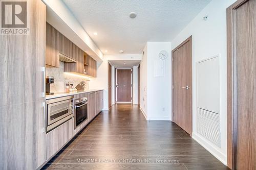 2907 - 17 Bathurst Street, Toronto, ON - Indoor Photo Showing Kitchen