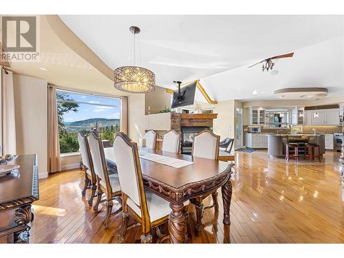 1778 Vineyard Drive, Kelowna, BC - Indoor Photo Showing Dining Room