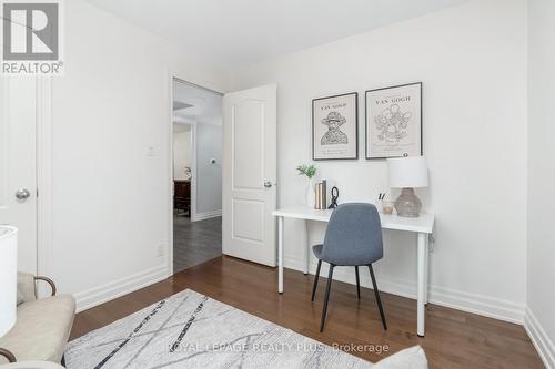 2002 - 12 Sudbury Street, Toronto, ON - Indoor Photo Showing Bedroom