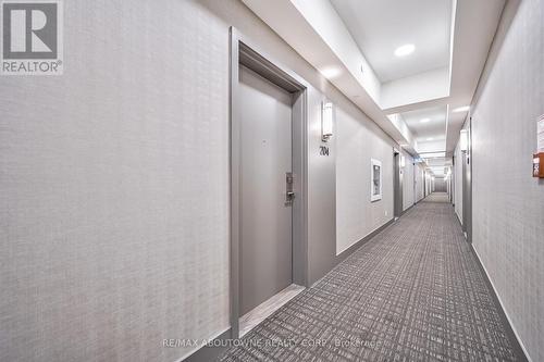 204 - 135 Canon Jackson Drive, Toronto, ON - Indoor Photo Showing Other Room