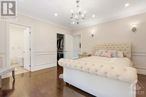 6990 Disputed Road, Lasalle, ON - Indoor Photo Showing Bedroom