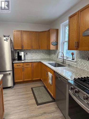 13 Maple Street, St. Thomas, ON - Indoor Photo Showing Kitchen