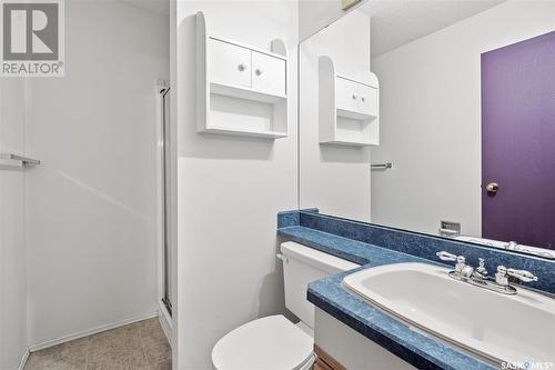 319 209B Cree Place, Saskatoon, SK - Indoor Photo Showing Bathroom