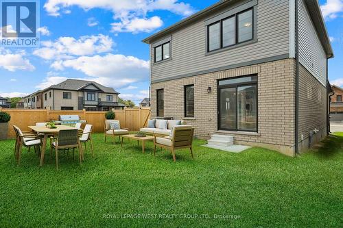 124 Lilac Circle, Haldimand, ON - Outdoor With Exterior