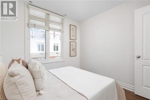 12 Sudbury Street Unit# 2002, Toronto, ON - Indoor Photo Showing Bedroom