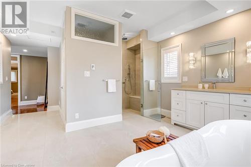 2476 Hargood Place, Mississauga, ON - Indoor Photo Showing Bathroom