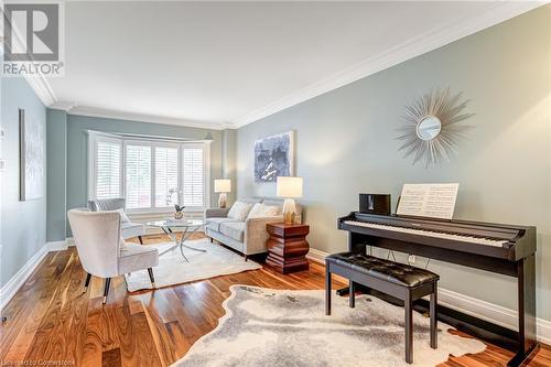 2476 Hargood Place, Mississauga, ON - Indoor Photo Showing Living Room