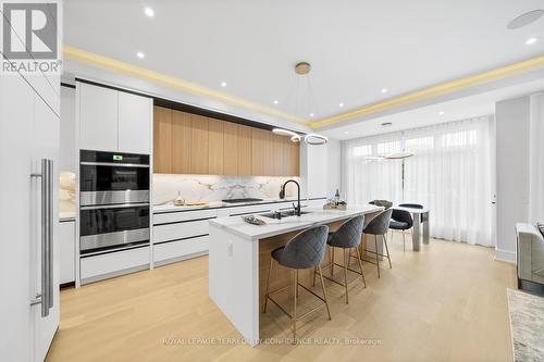 68 Lynnhaven Road, Toronto, ON - Indoor Photo Showing Kitchen